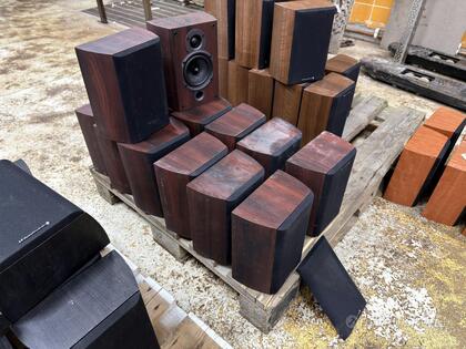 Högtalare Wharfedale Diamond 9.SR  (2)