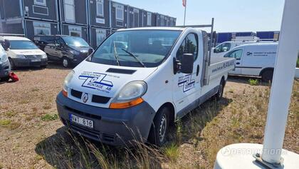 Renault Trafic Cab 2.5 dCi (NWT818) -06