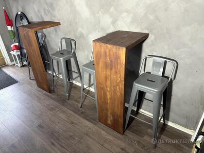 Ståbord + stolar Ståbord + stolar