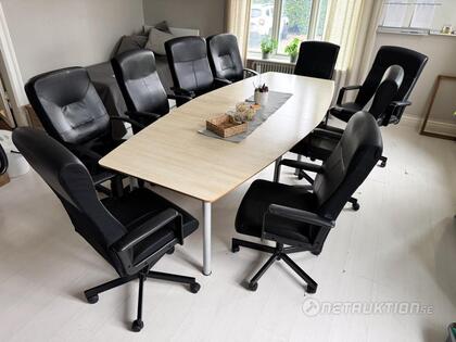 Konferensgrupp med kontorsstolar