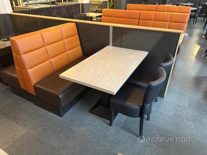 Soffor, bord och stolar