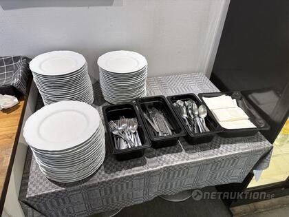 Serveringsporslin för restaurang