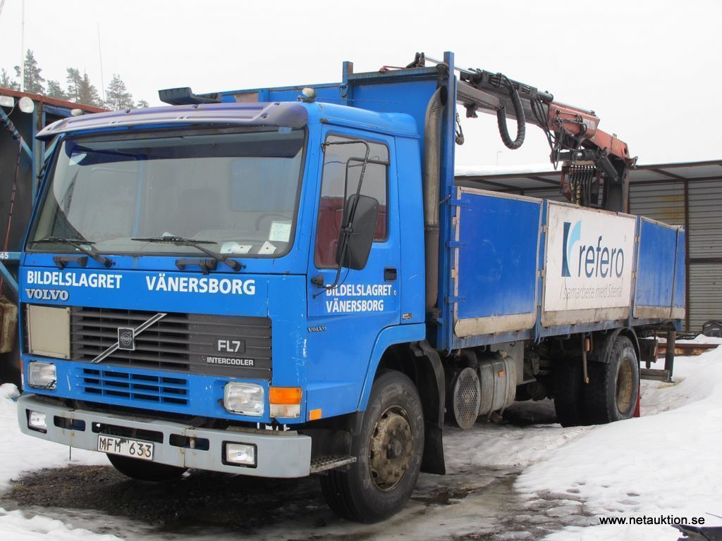 Netauktion Volvo Lastbil Med Pallfingerkran Gripklo Mfm Xx