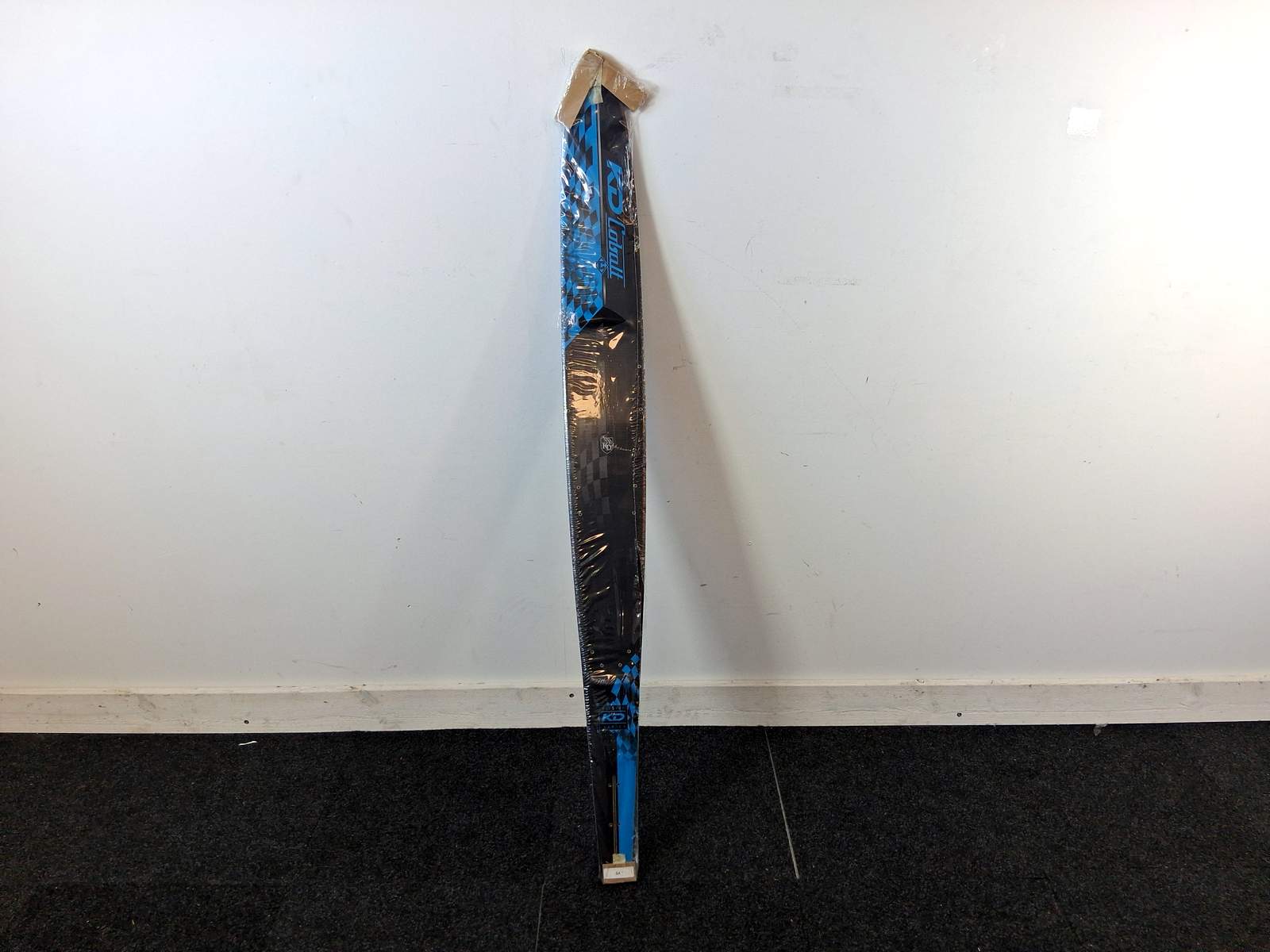 Vattenskida, KD Cobalt slalom 64"