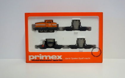 Primex 2704, Lok och 3st industrivagnar H0