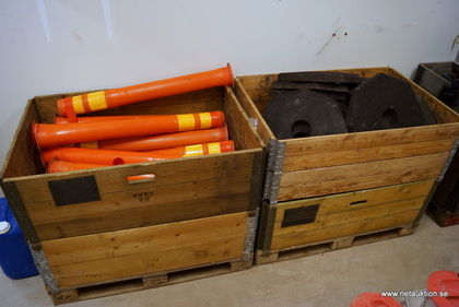 Avspärrningsstolpar/vägstolpar