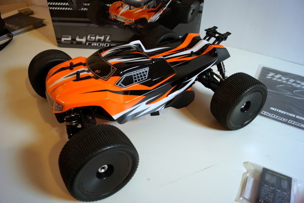 Netauktion - Hobao Hyper SS Truggy 1:8