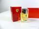 Ferrari bil och eau de toilette