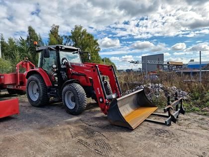 Traktor, Massey Ferguson -17 (YHB118)