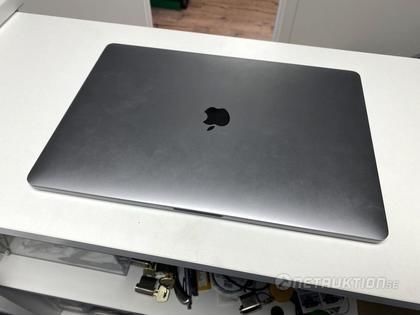 Macbook Pro 15" A1707