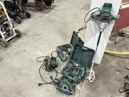 Hitachi 230V post