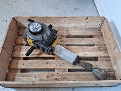 Bensindriven bilningsmaskin, Wacker Neuson