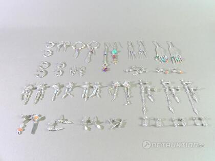 Örhängen i silver, 30st Örhängen i silver, 30st