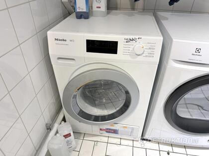 Tvättmaskin, Miele W1