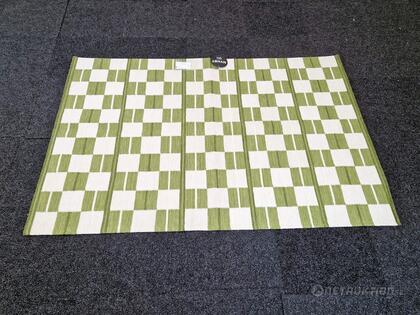 Box, 140x200