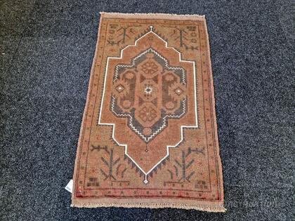 Beluch, 83x131 Beluch, 83x131