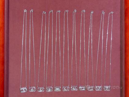 Halsband i silver, 10 st
