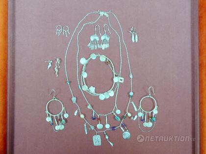 Blandade smycken i silver, 8st