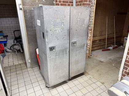 Bröd-/transportskåp, 2st  (3)
