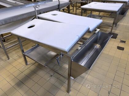 Styckningsbord, 2 arb platser (1)
