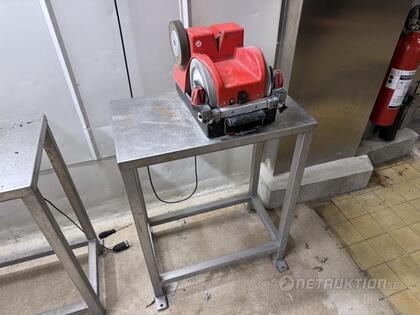 Knivslip och bord i rostfritt