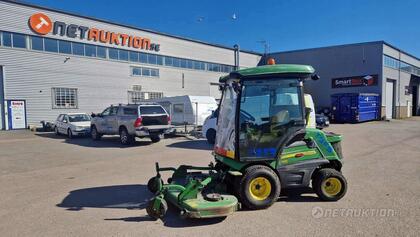 John Deer 1585 TerrainCut 4WD -18 + tillbehör