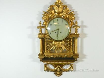 Förgylld väggpendyl