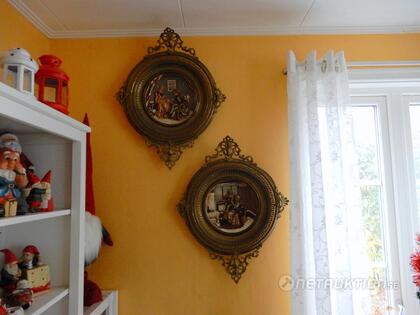 Default Title Text Default Alt Text