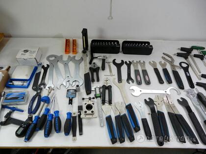 Cykelverktyg, post med bl.a Park Tool