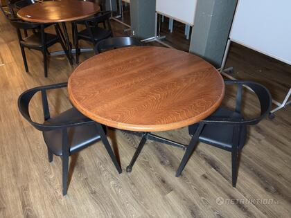 Runt bord + stolar (13 Runt bord + stolar (13