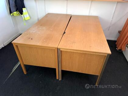 2st skrivbord med hurts 2st skrivbord med hurts