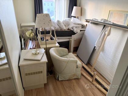 Hotellrumsinredning, möbler