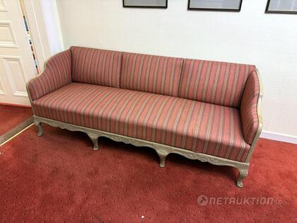 Ett par trågsoffor, 1800-tal