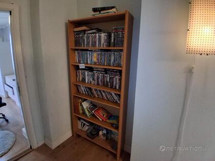Hylla med DVD