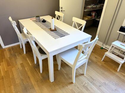 Bord, stolar & pall Bord, stolar & pall