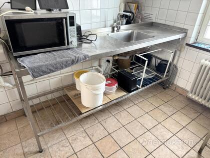 Diskbänk med blandare