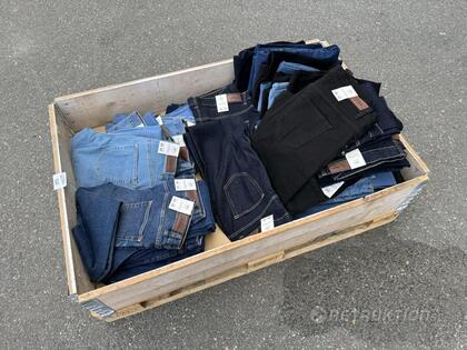Ett parti jeans