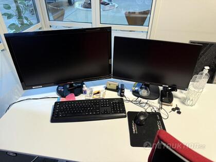 Datorskärmar och Lexmark skrivare