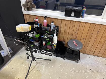 Rekondvagnar och glasreparation Rekondvagnar och glasreparation