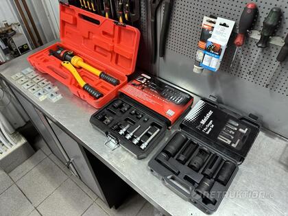 Pressverktyg och krafthylsor mm Pressverktyg och krafthylsor mm