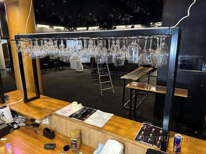 Glasställ för bänkskiva