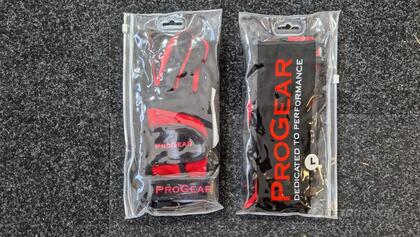 2 par Vattenskidhandskar - Pro Gear, Stl:M 2 par Vattenskidhandskar - Pro Gear, Stl:M