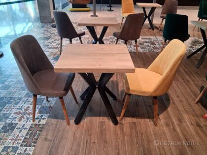 Bord och stolar (6)