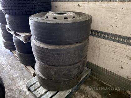 Lastbilsfälgar och däck 315/70R22,5 - 4st alu