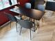 Bord 2-sits + stolar  (1)