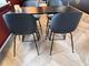 Bord 2-sits + stolar  (1)