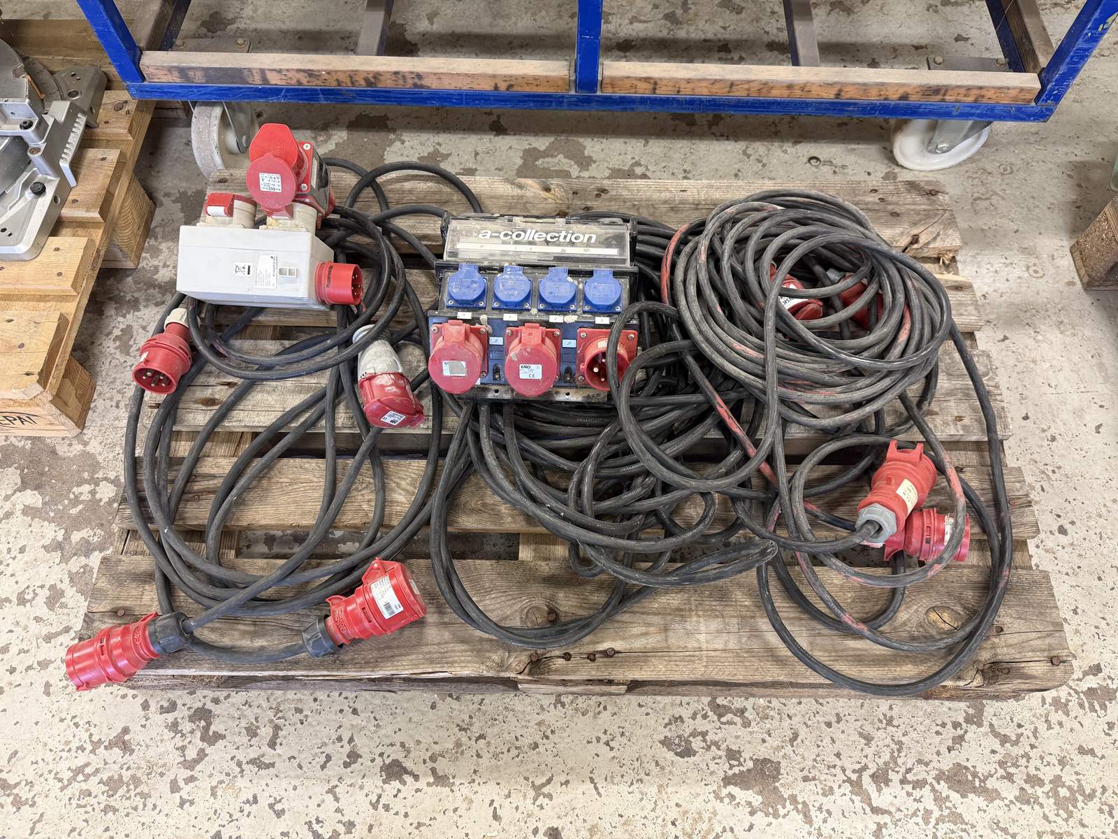 Byggcentral & kablage