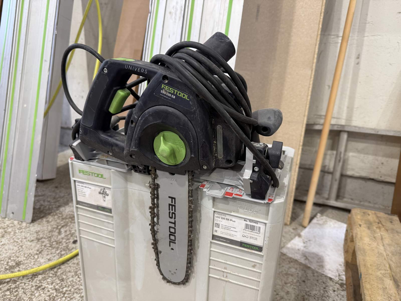 Svärdsåg Festool SSU 200 EB