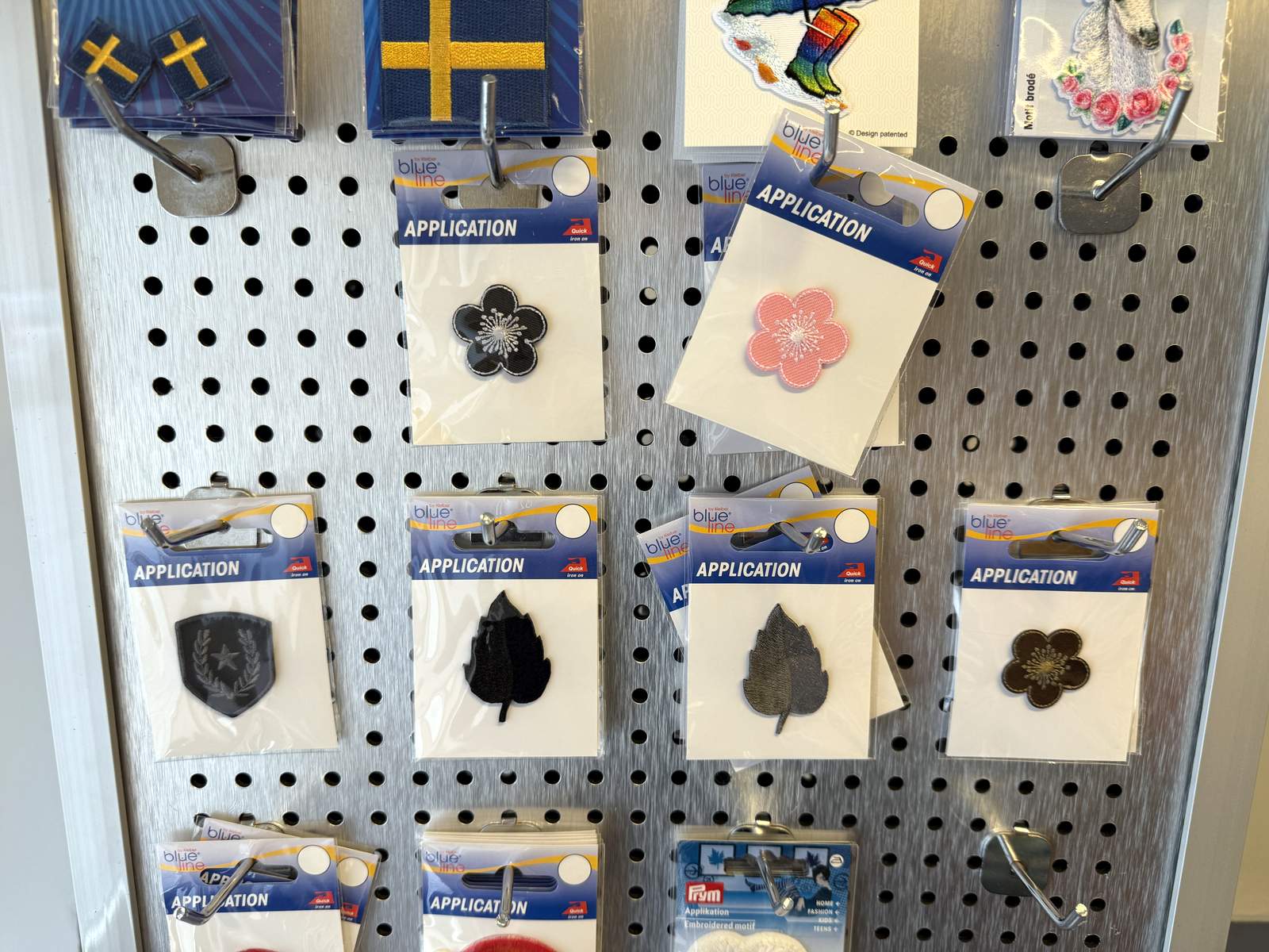 Butiksställ + innehåll (2) Butiksställ + innehåll (2)