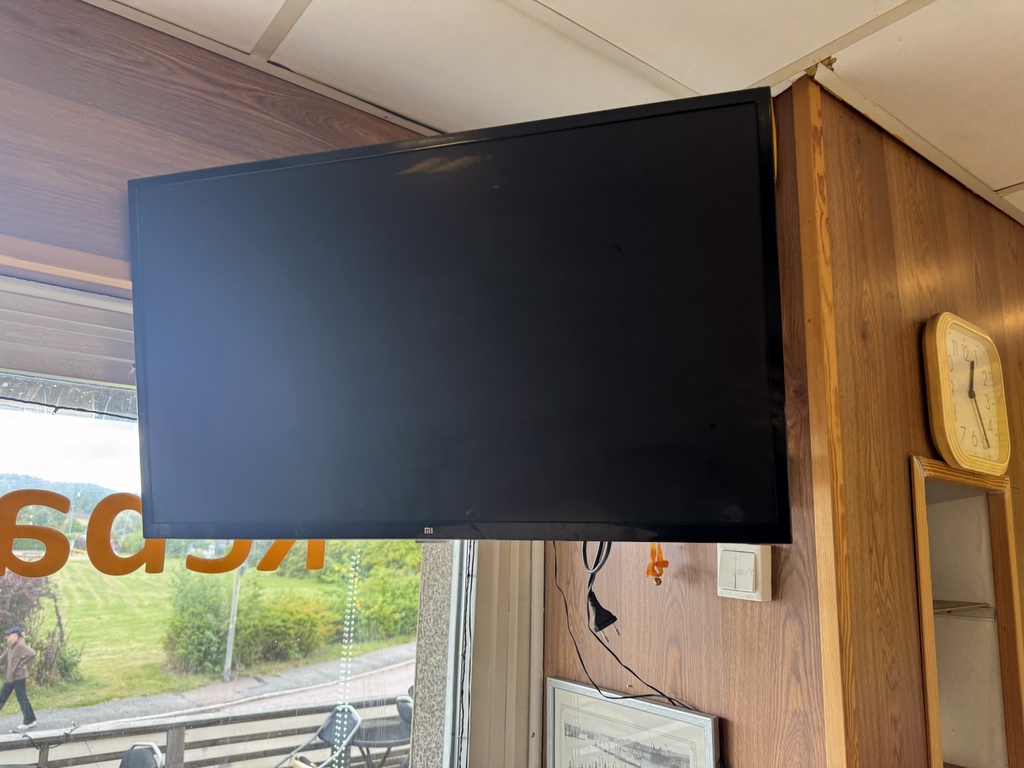 TV